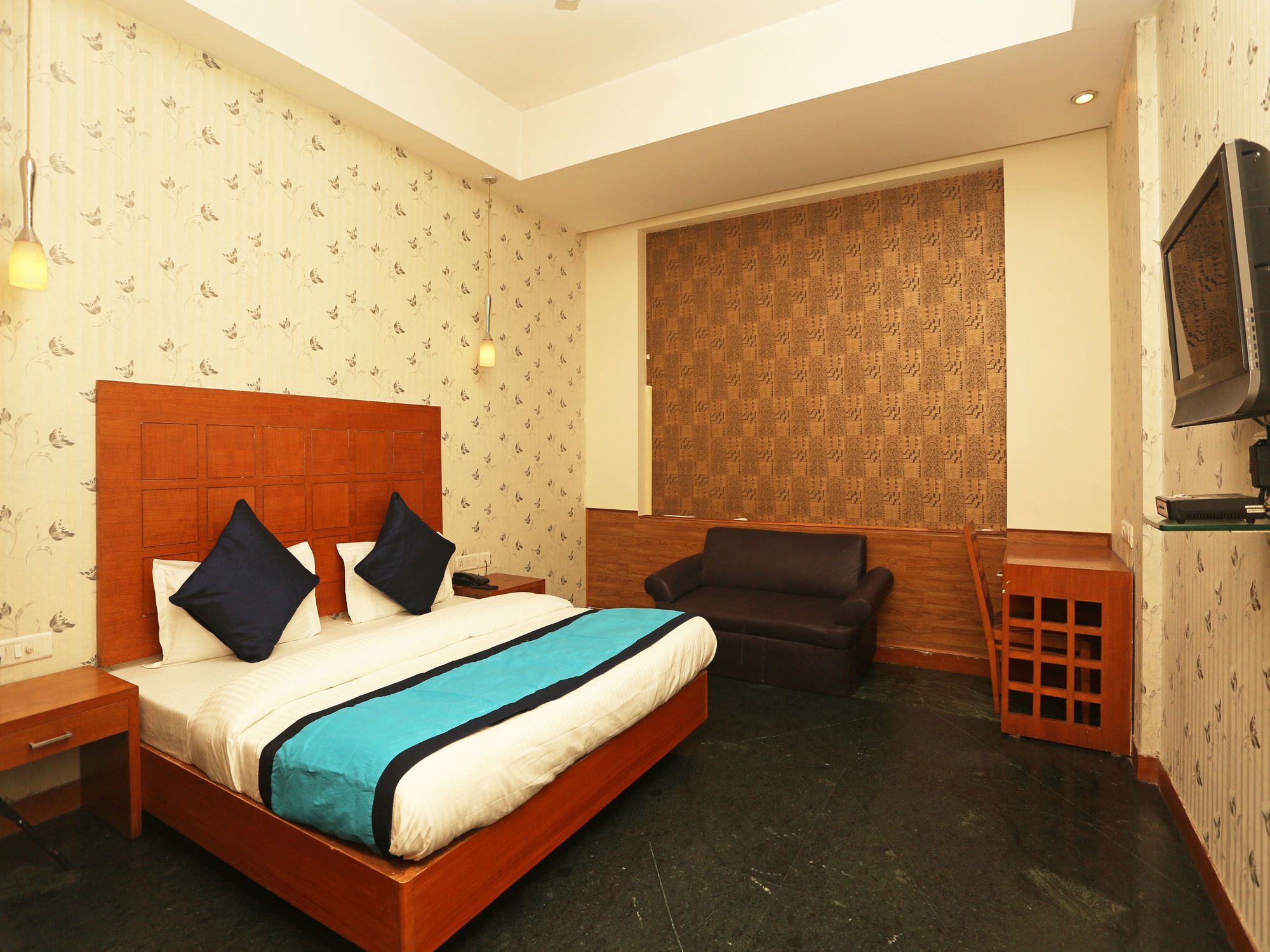 Oyo One Hotel Ghaziabad Luaran gambar