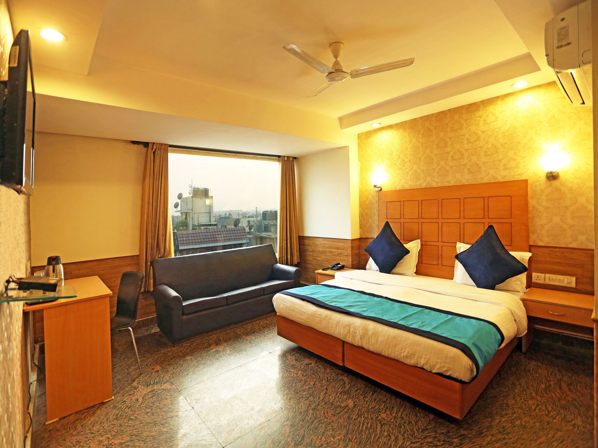 Oyo One Hotel Ghaziabad Luaran gambar