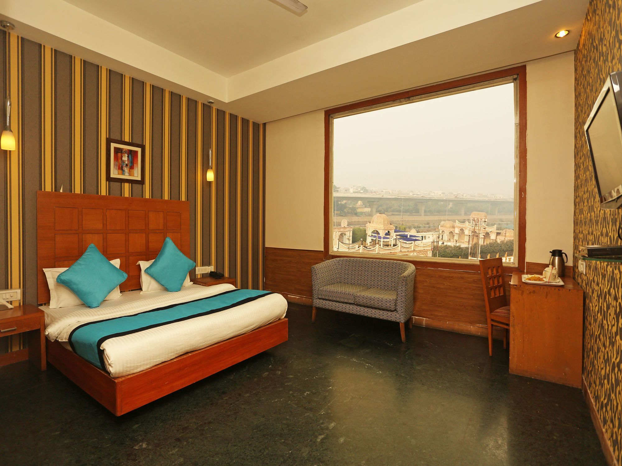 Oyo One Hotel Ghaziabad Luaran gambar